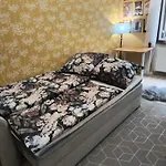 2br In 2- Walk To Center & Congress Center Praha