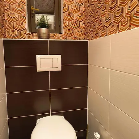 Vysehrad Flat 2 Private For Up To 4 Guests Center & Congress * 布拉格