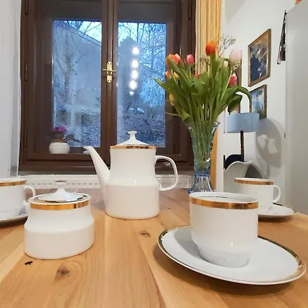 2-Room Apartment Below Vysehrad - City Centre, Near Prague Congress Centre شقة